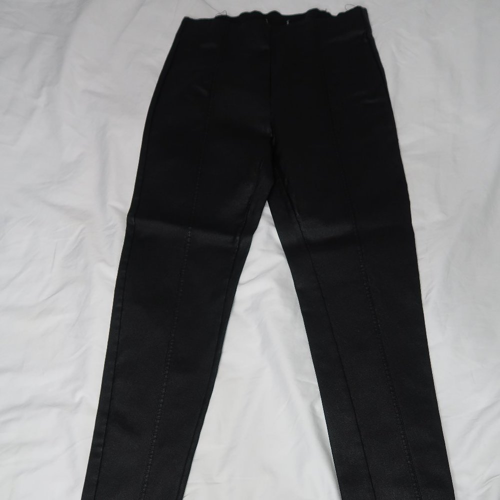 FASHION NOVA Leather Look Leggings